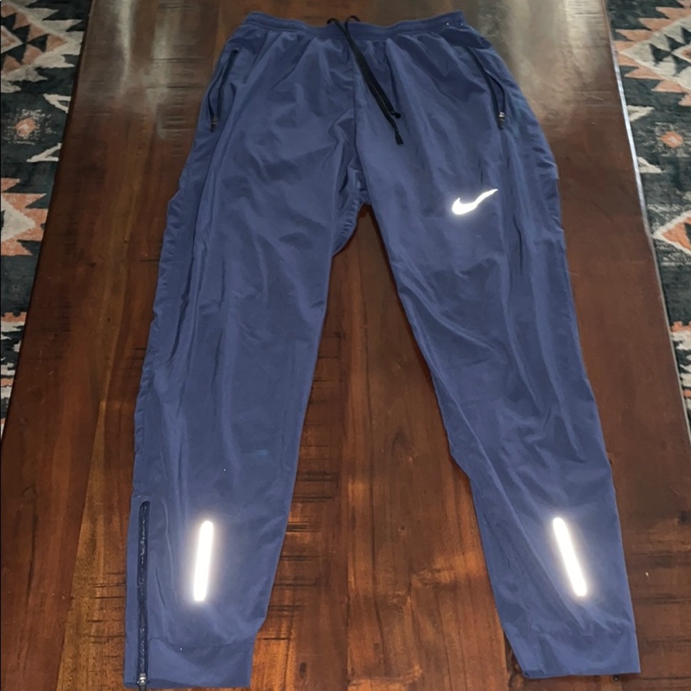 Awesome Nike joggers
